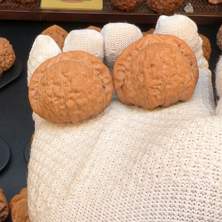 文玩核桃吊坠南瓜墩