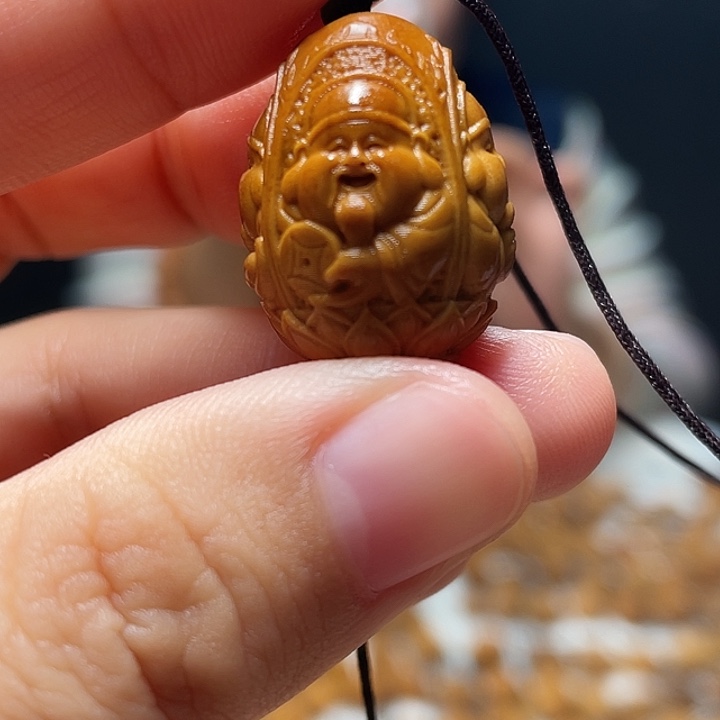 橄榄核吊坠橄榄球