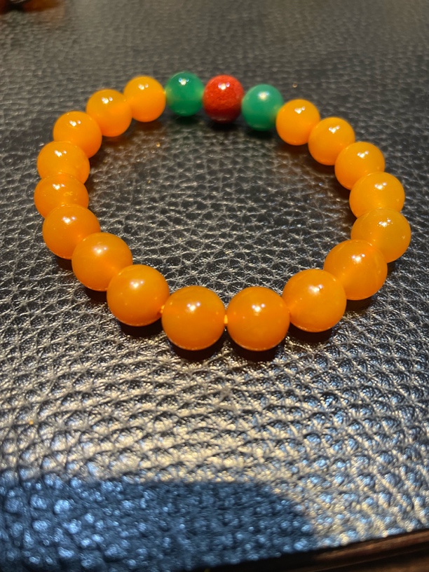 老挝北部麦芽黄手串