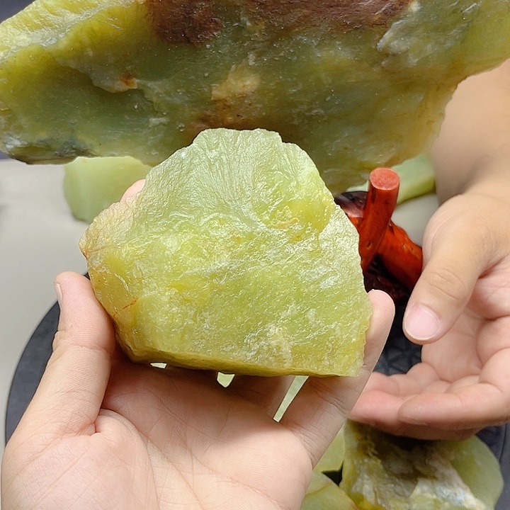 合金蛇纹石玉岫玉