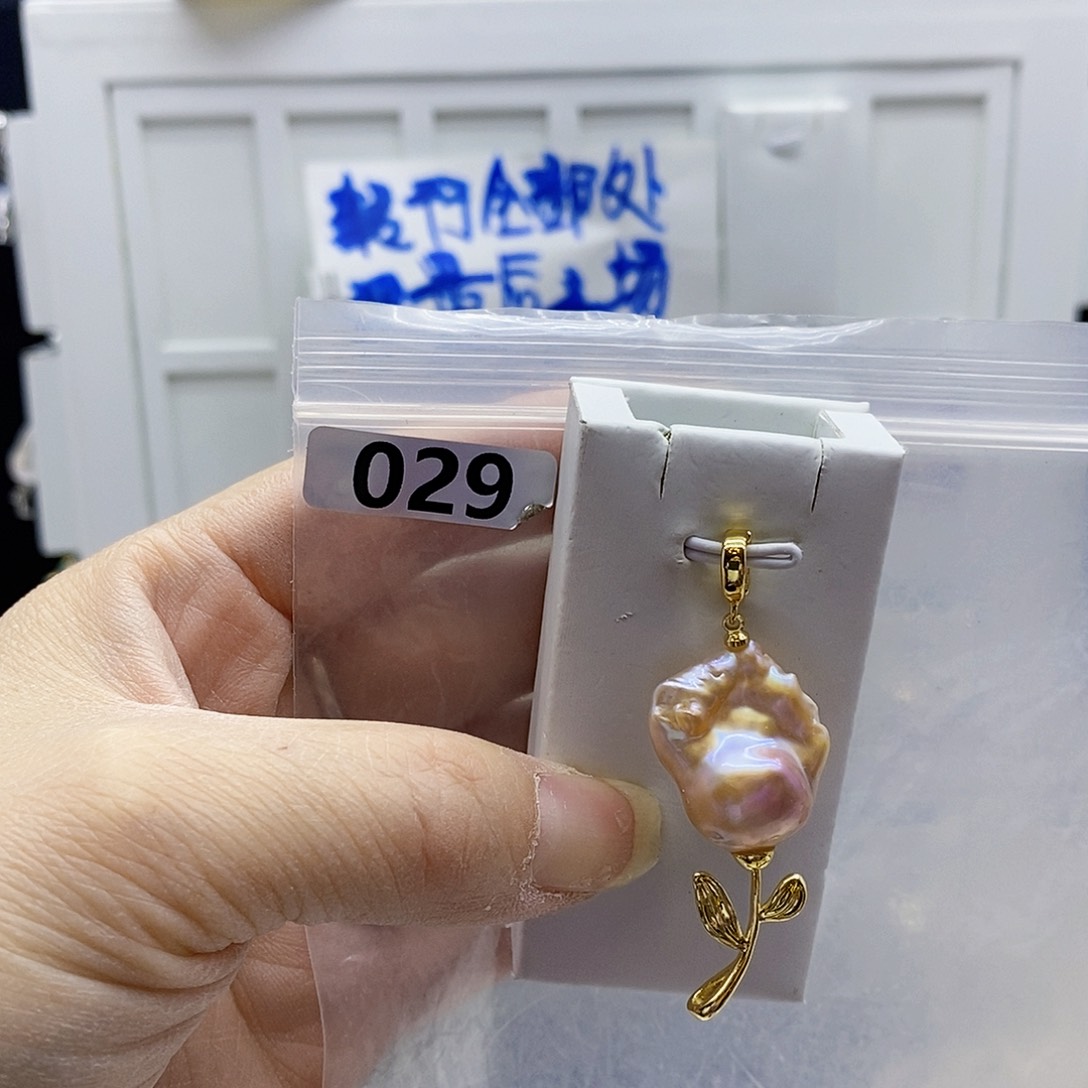 颈饰合金淡水珍珠