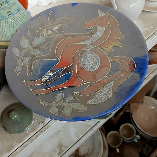 绿泥盘子碗茶壶啥都有