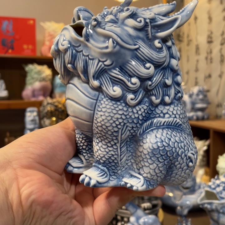 冯***笙瓷片摆件1111111111111