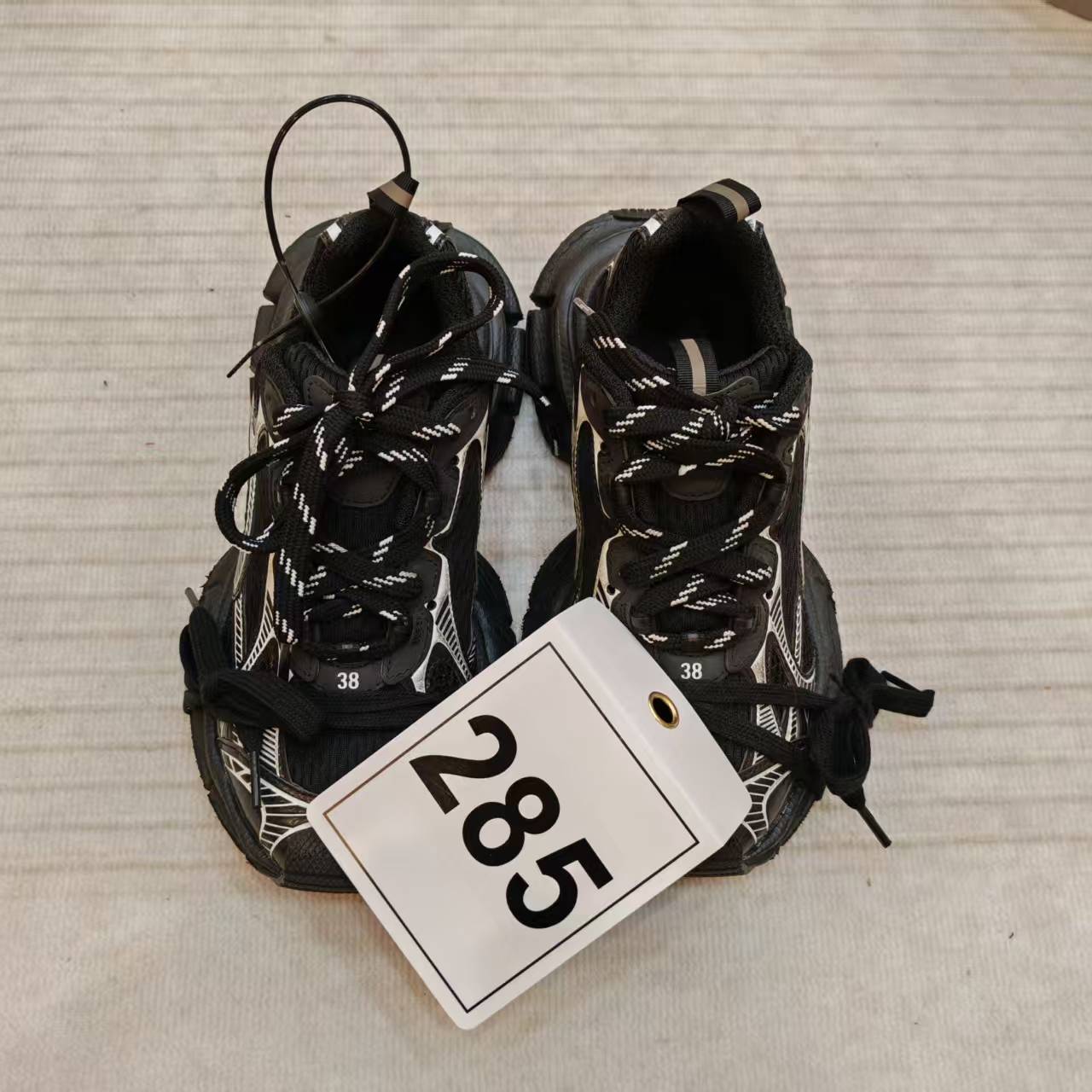 99新 Alexander McQueen/亚历山大·麦昆 联名3XL鞋285