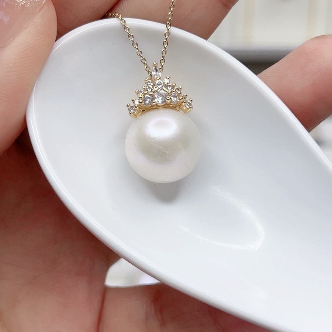 淡水珍珠吊坠(赠链)未镶嵌