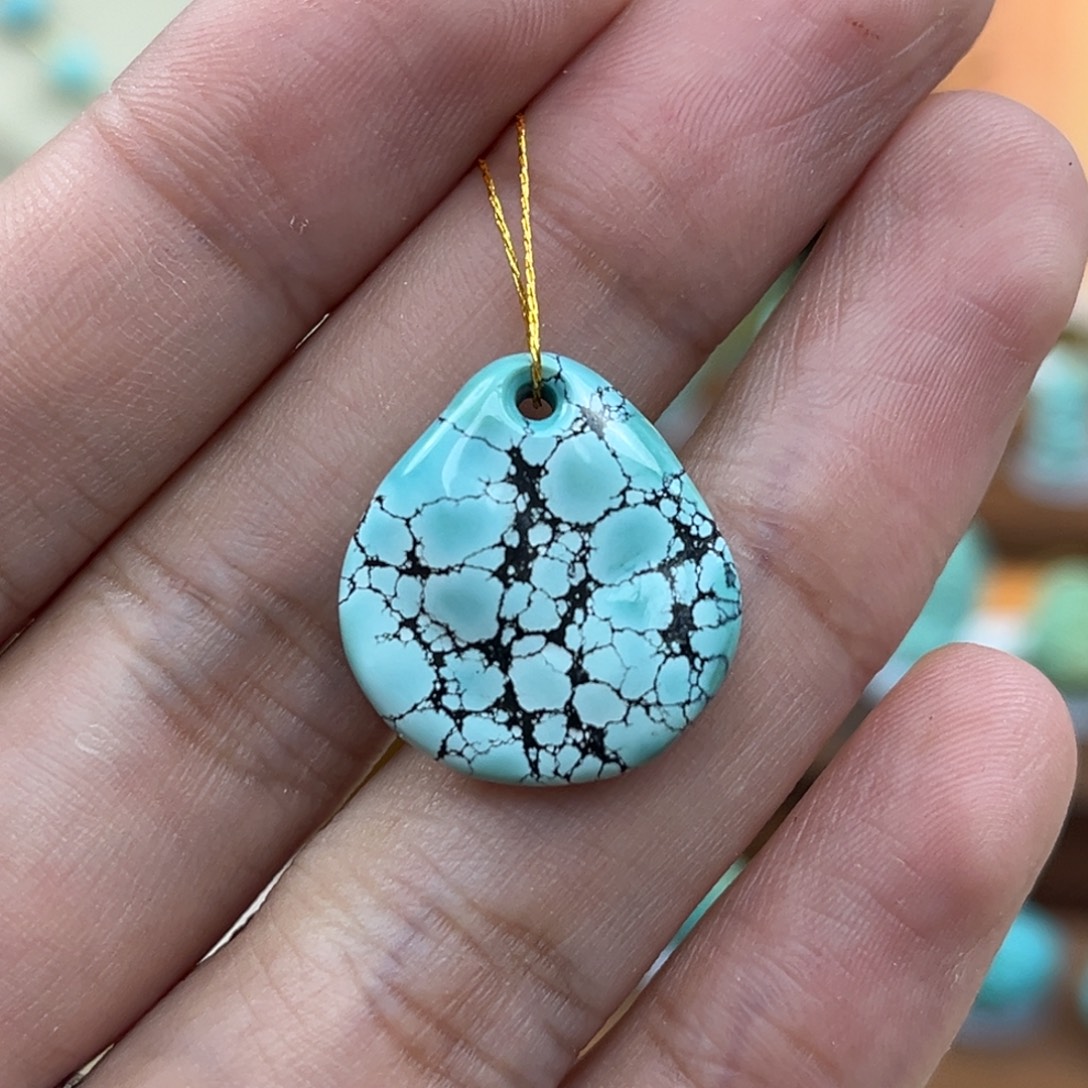 绿松石未镶嵌珠宝奇石103