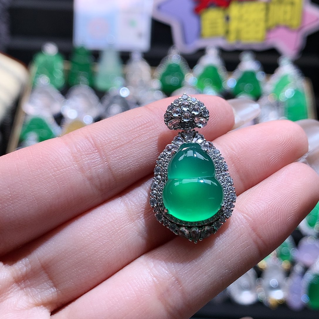 玛瑙/玉髓颈饰银S925镶嵌