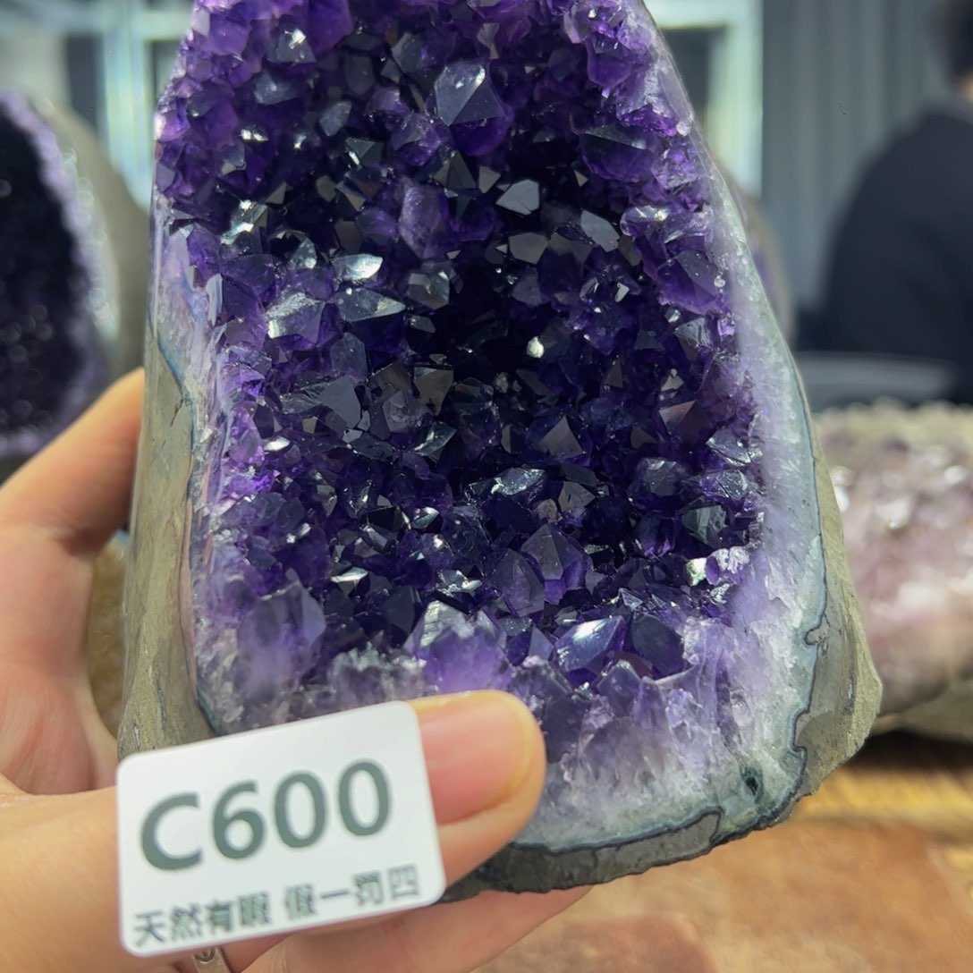 水晶随形未镶嵌包邮用****1