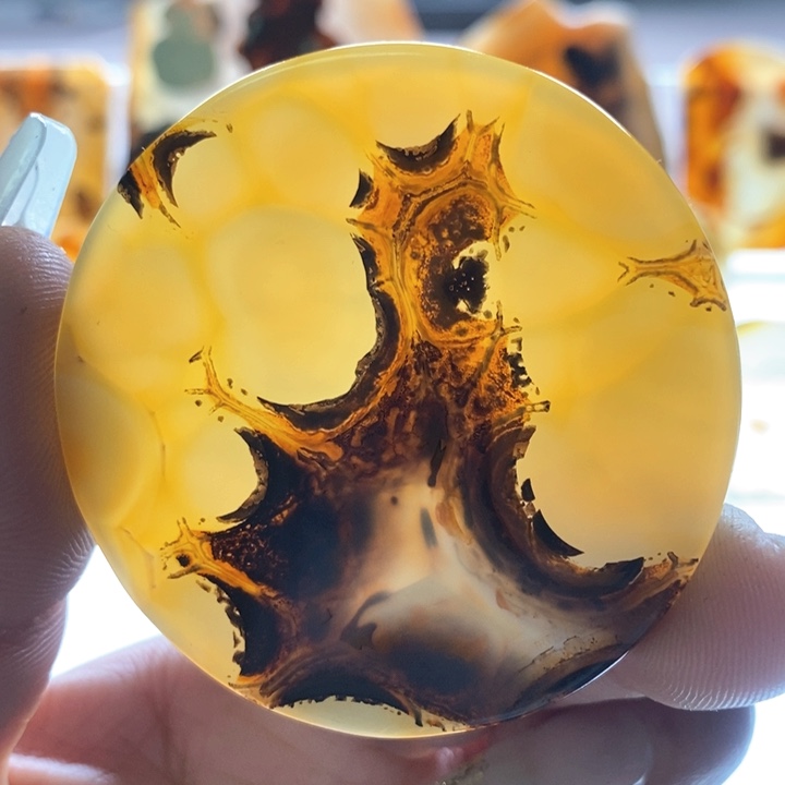 玛瑙/玉髓颈饰未镶嵌