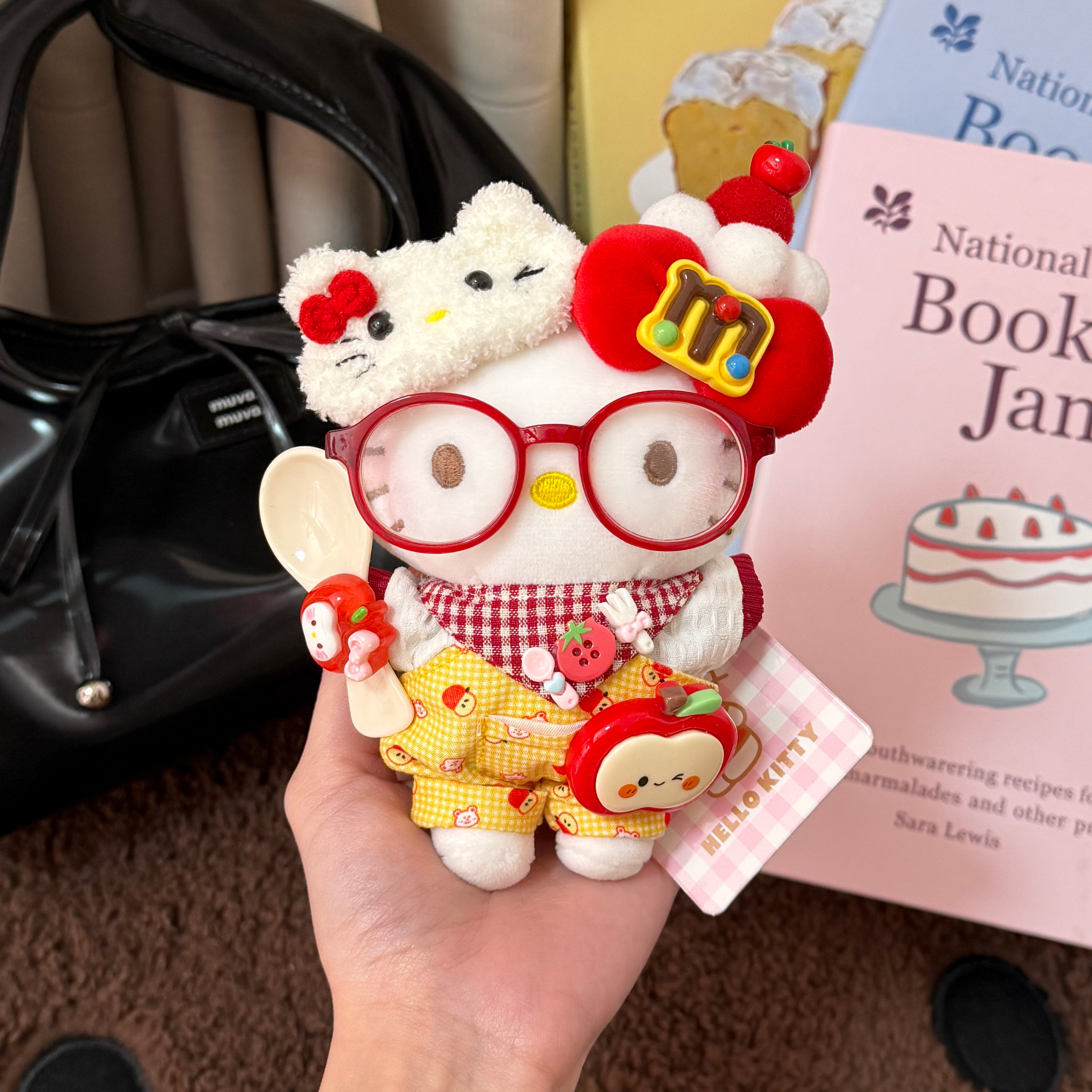 正版hellokittyMM豆kt三丽鸥包包挂件节日惊喜书包送人生日礼物女