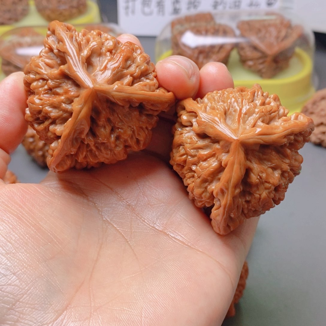 桃核吊坠一****?官帽三棱福利