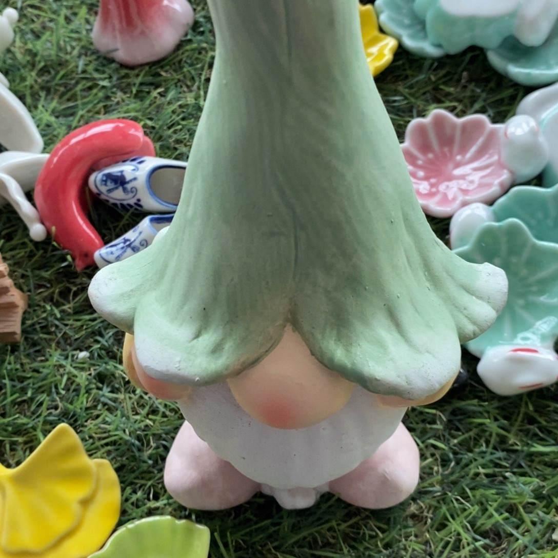 摆件周***姐瑕疵摆件，满