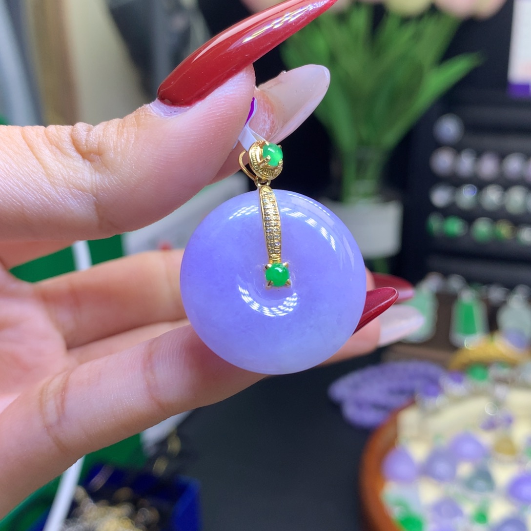 翡翠颈饰18K金镶嵌天然