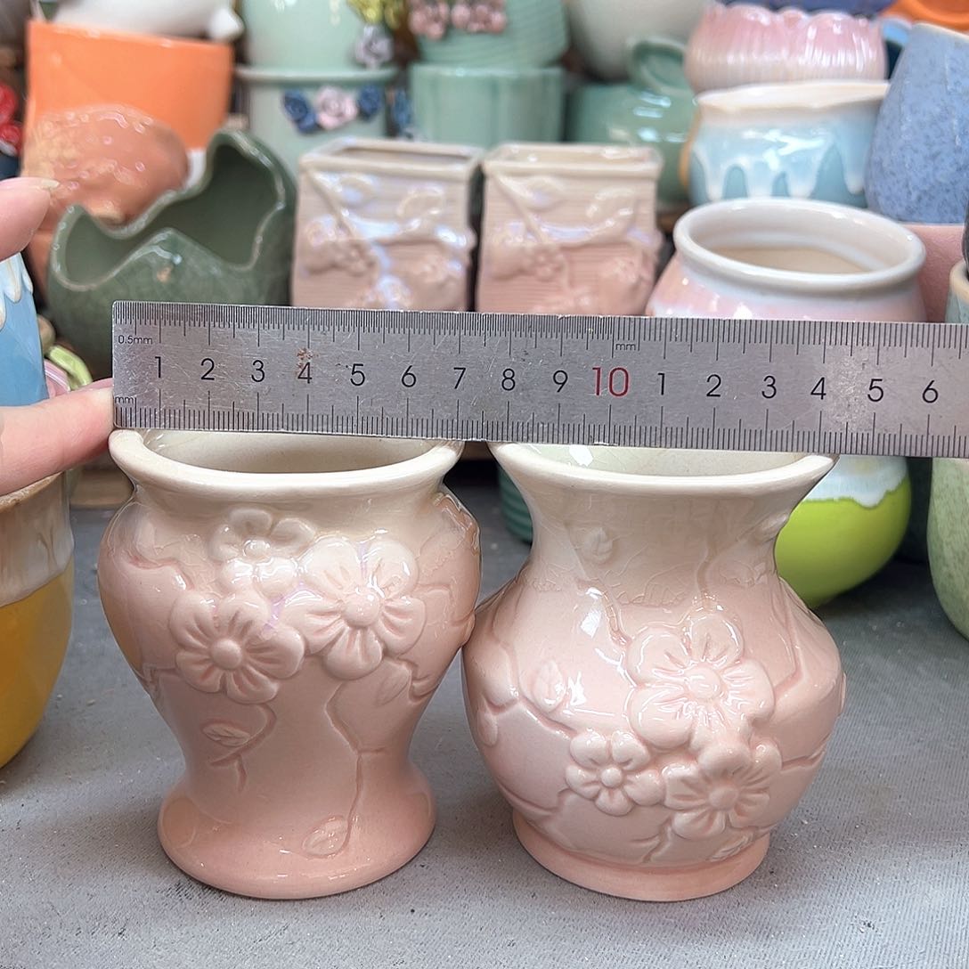 陶瓷陶瓷。  陶瓷 陶瓷。 陶瓷