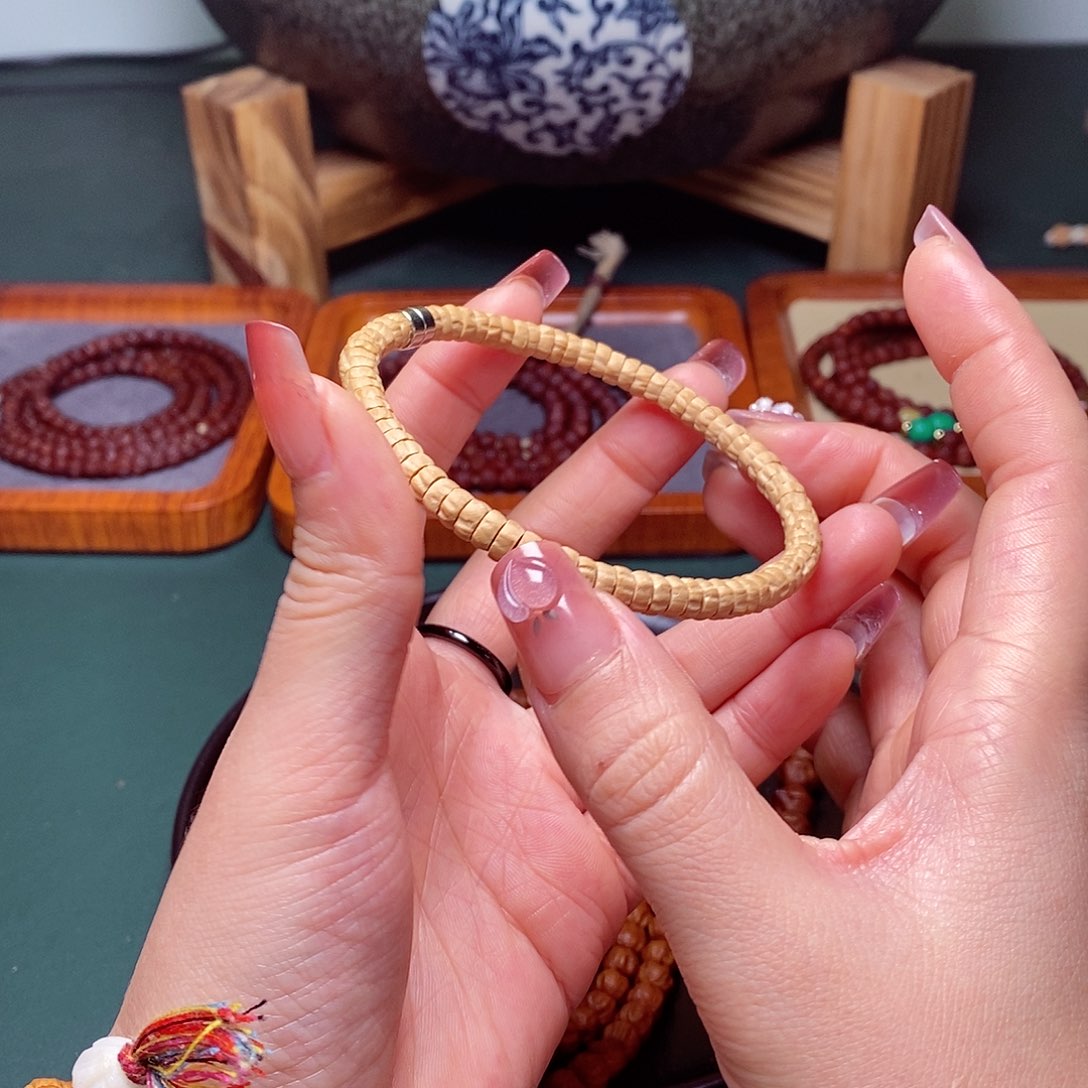 柏香籽/百香籽吊坠69.9