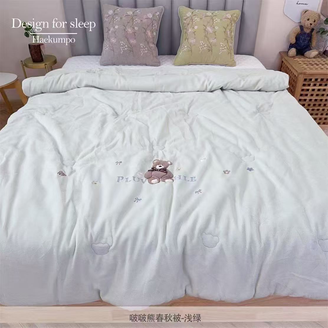 小熊牛奶绒冬被卡通刺绣双面绒柔软保暖春秋被芯