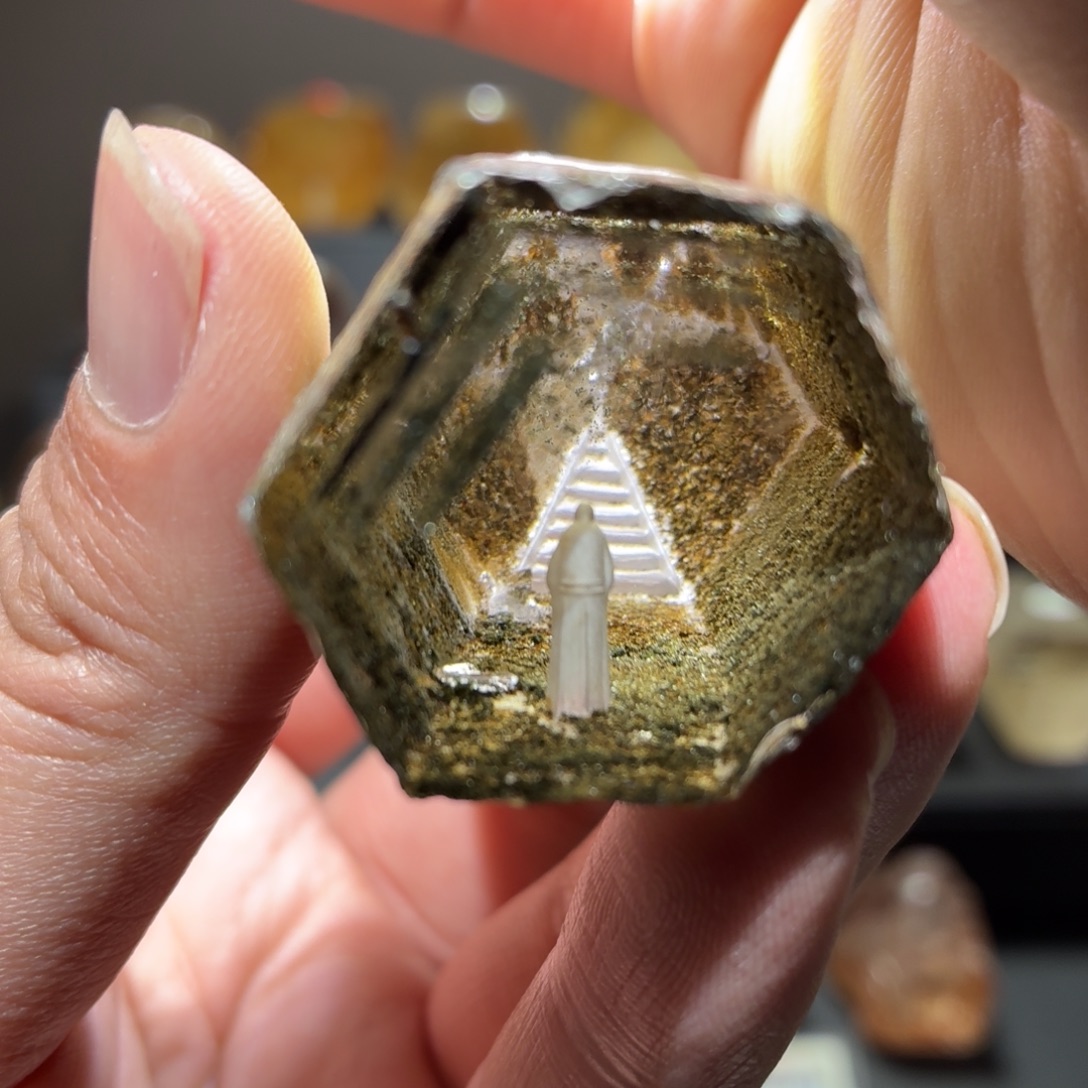 水晶未镶嵌珠宝半成品