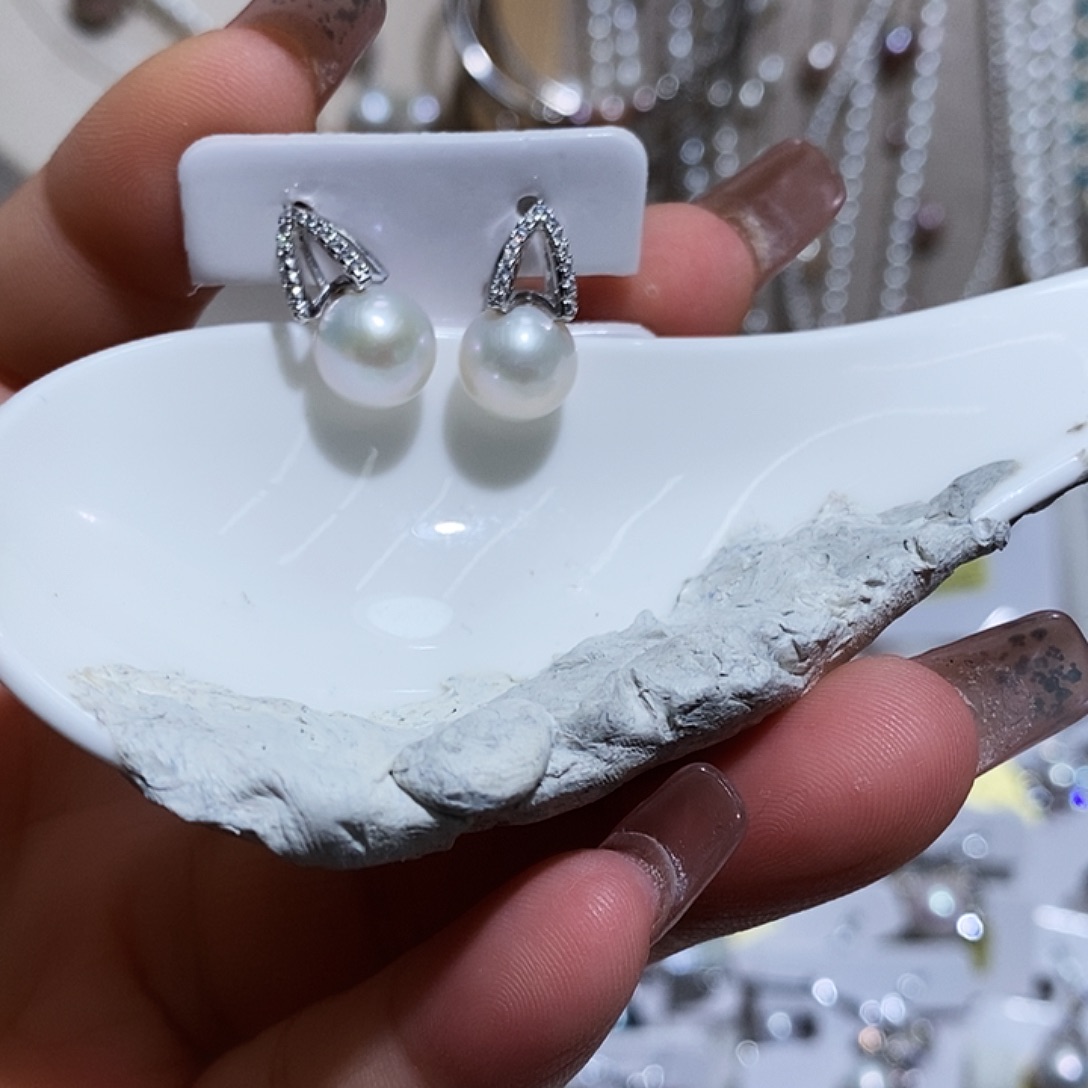 淡水珍珠银S925镶嵌颈饰极光青色耳钉