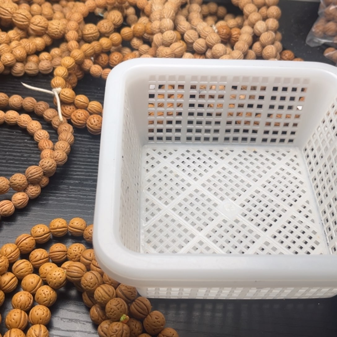 小***哥吊坠文玩核桃桃核脖挂