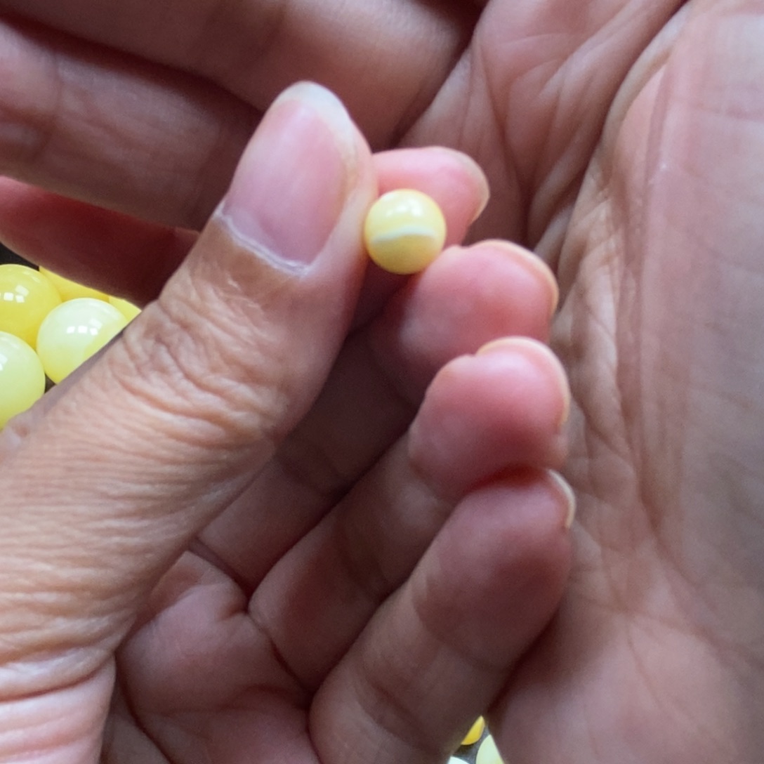 杳***杳琥珀未镶嵌裸石蜜蜡