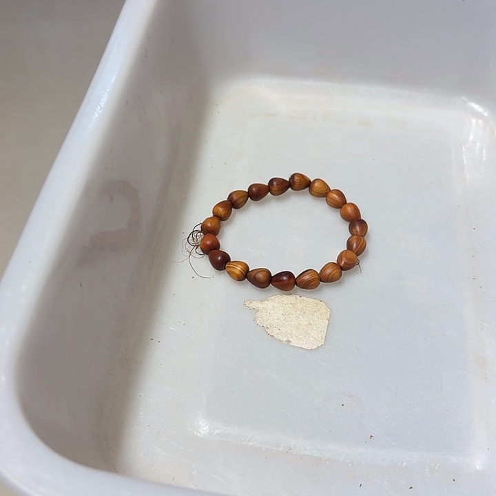 草莓崖柏手串福利