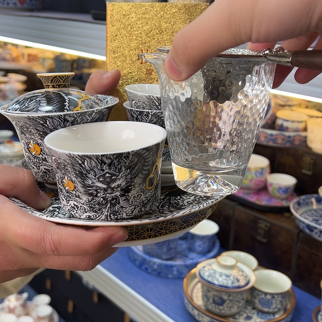 我们的目标是成为一个优秀的人