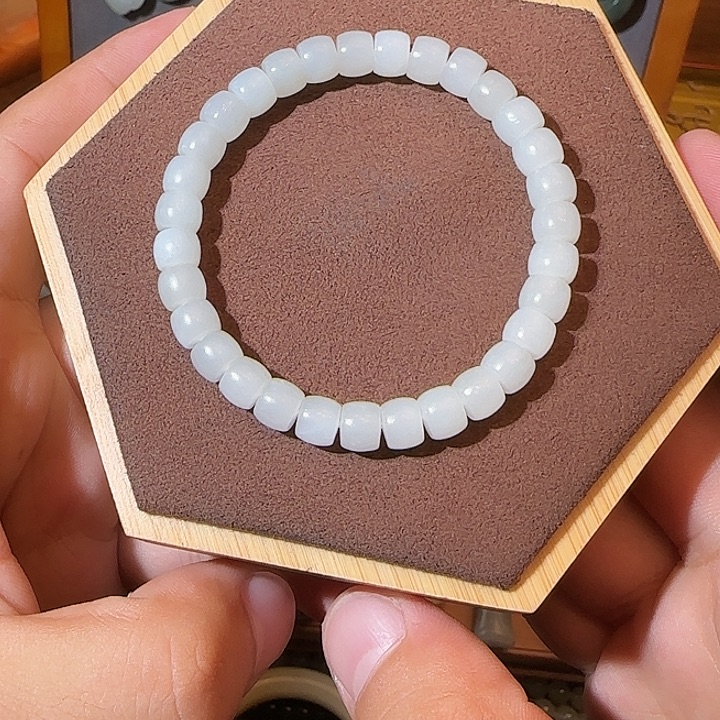 手链未镶嵌和田玉