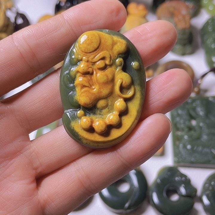 和田玉挂件未镶嵌雲*軒