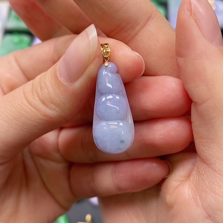 翡翠颈饰未镶嵌吊坠