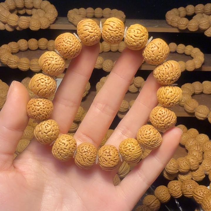 天***9桃核吊坠王者南瓜