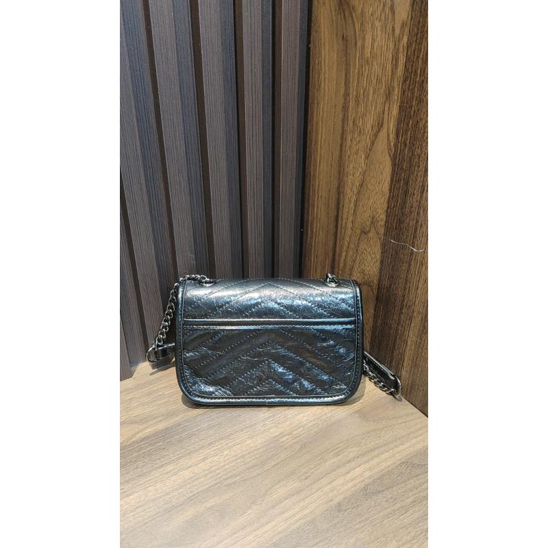 时尚潮流真皮女包斜挎包迷你号 邮差 10798 黑色