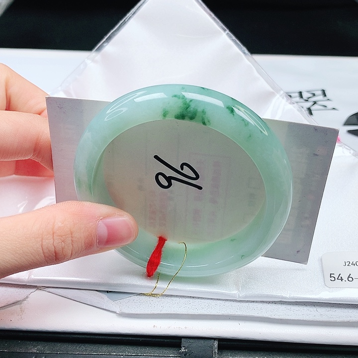 翡翠手镯未镶嵌缅甸天然a货手镯54+