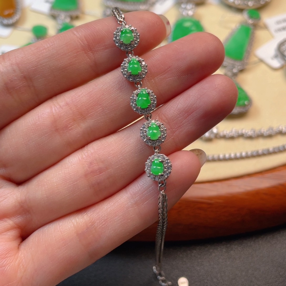 翡翠吊坠(不含链)银S925镶嵌手链