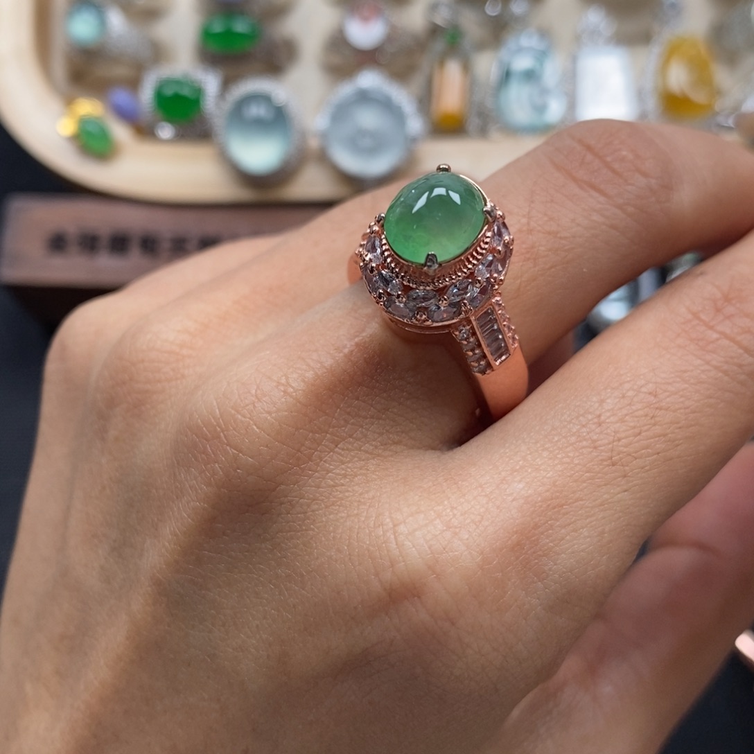 翡翠裸石缅甸天然A货翡翠（有包容）