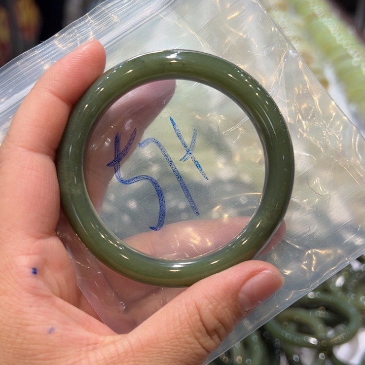 和田玉（糖玉）手镯未镶嵌