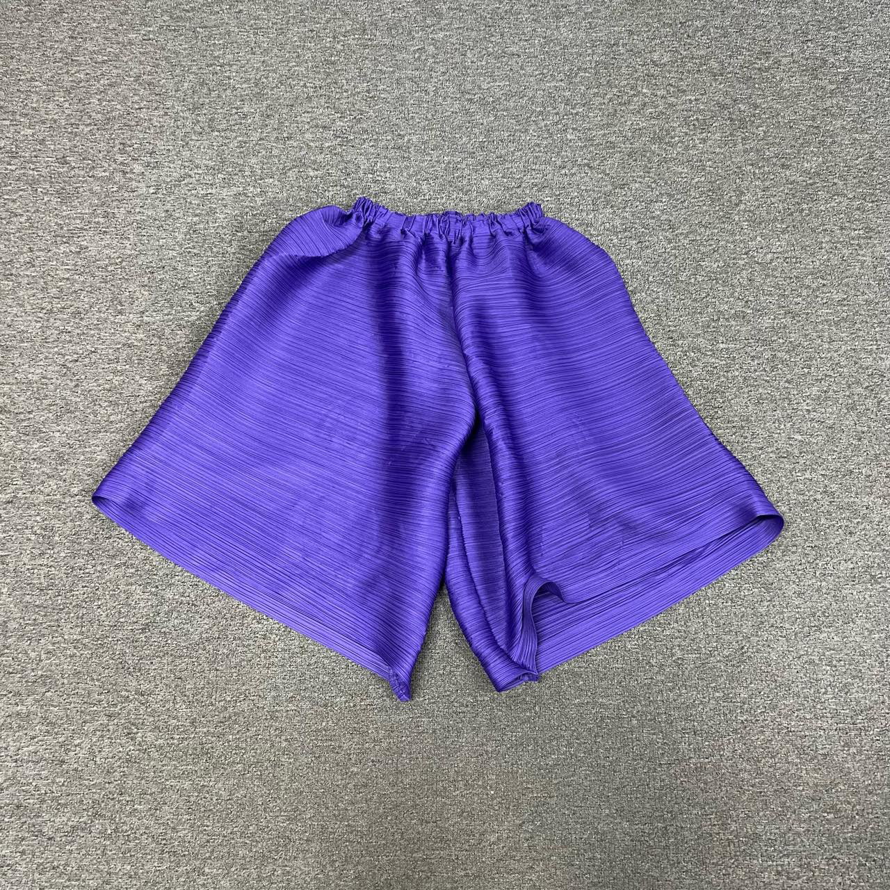 99新 Issey Miyake/三宅一生 三宅一生 褶皱短裤 田中一光