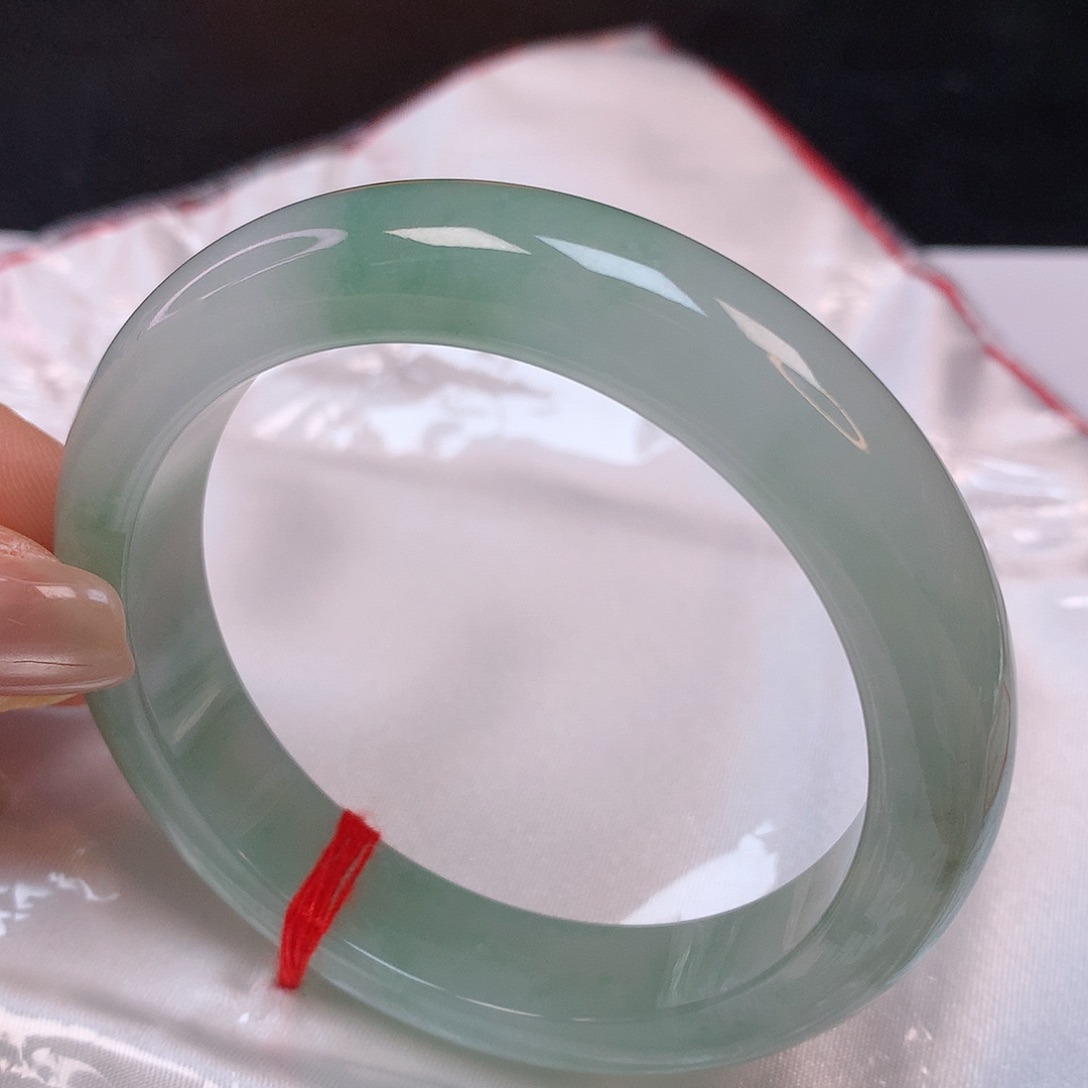 【闪购商品】翡翠手镯未镶嵌Q56翡翠手镯