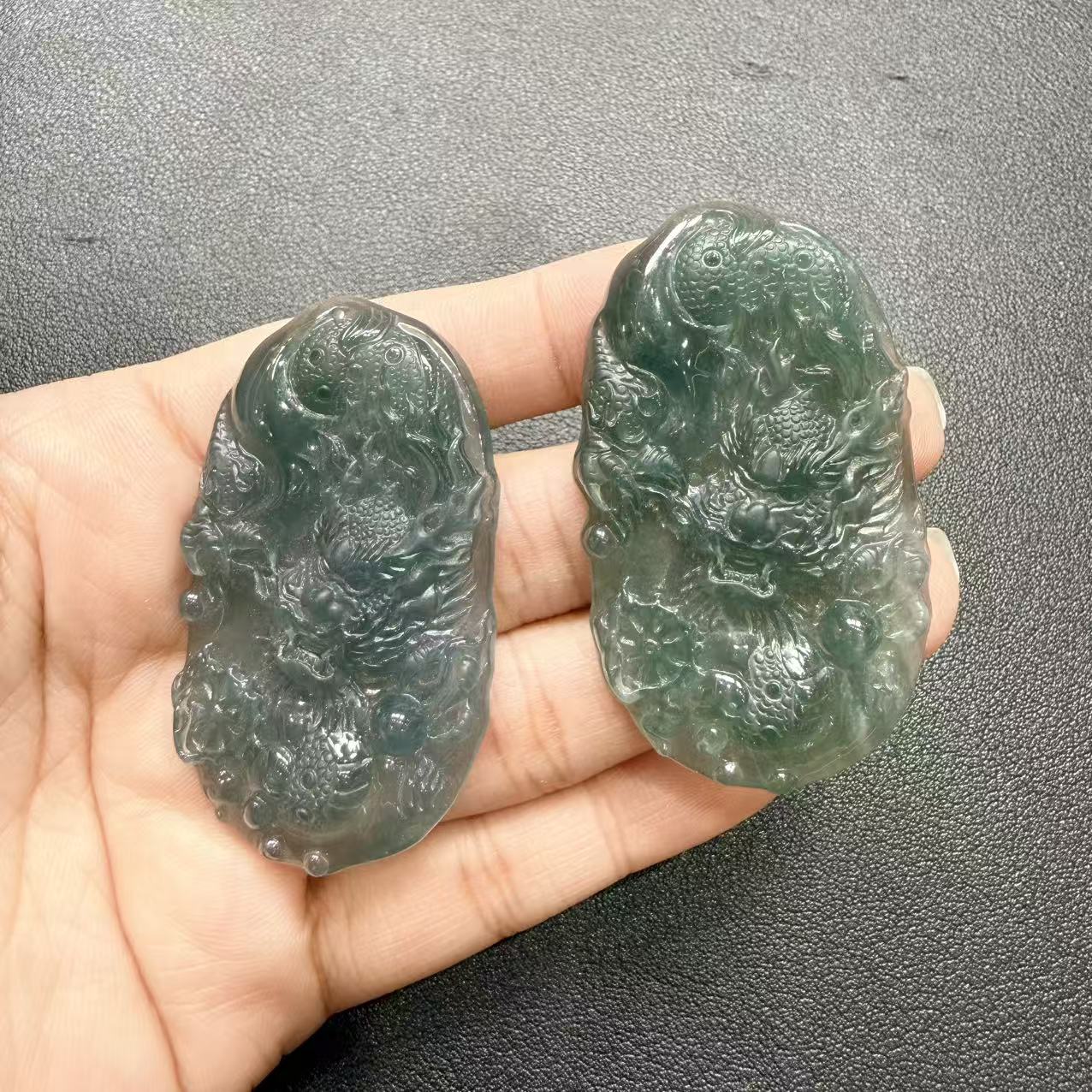 【玉经纶】210879/Q59-天然A货翡翠吊坠-多样性发其一