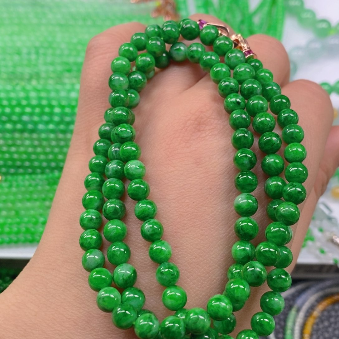 翡翠颈饰未镶嵌辣阳绿项链6m' m