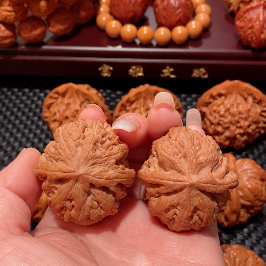 文玩核桃把件大粗筋