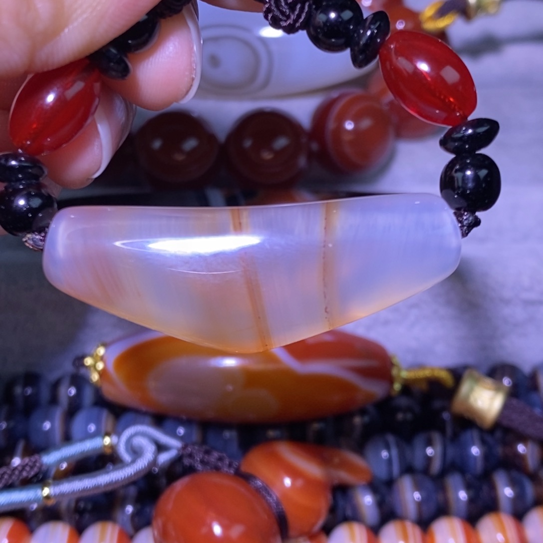 玛瑙/玉髓未镶嵌颈饰