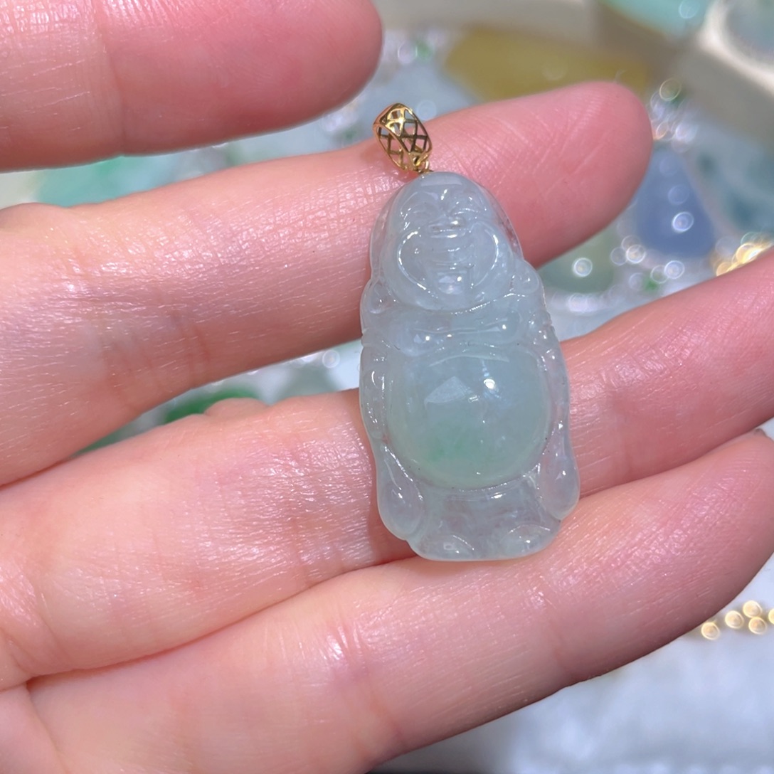 翡翠颈饰18K金镶嵌翡翠