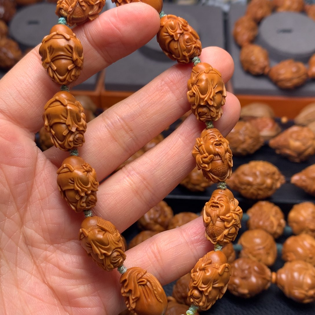 橄榄核手串/手链东****）小财神