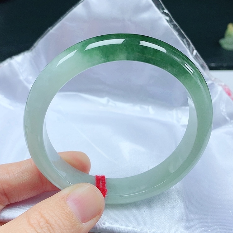 【闪购商品】翡翠手镯未镶嵌天然翡翠手镯