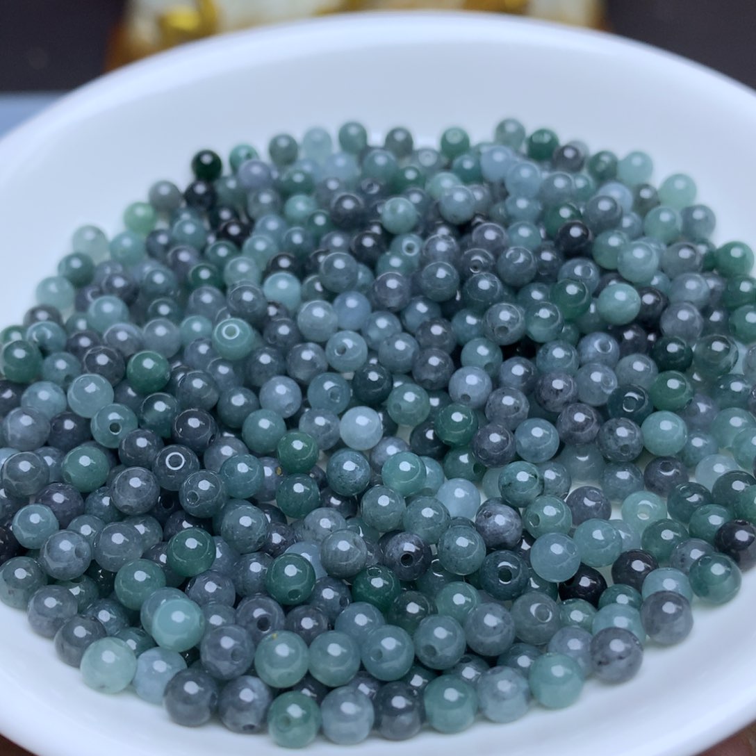 【闪购商品】翡翠手链未镶嵌卡4冰蓝水乌鸡100个