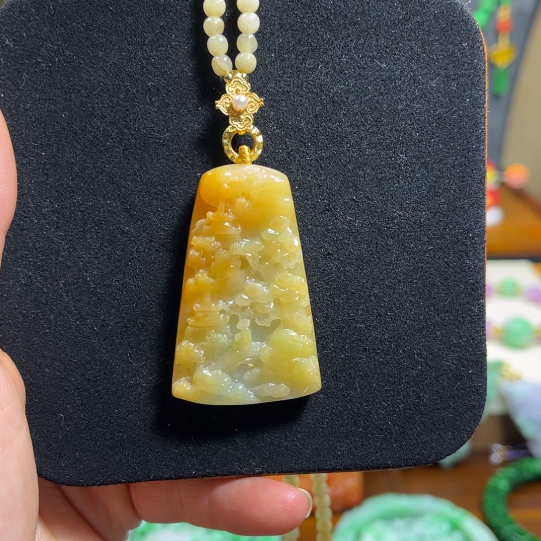 翡翠未镶嵌颈饰天然翡翠