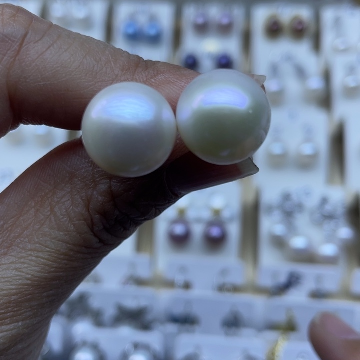 银S925镶嵌淡水珍珠耳饰