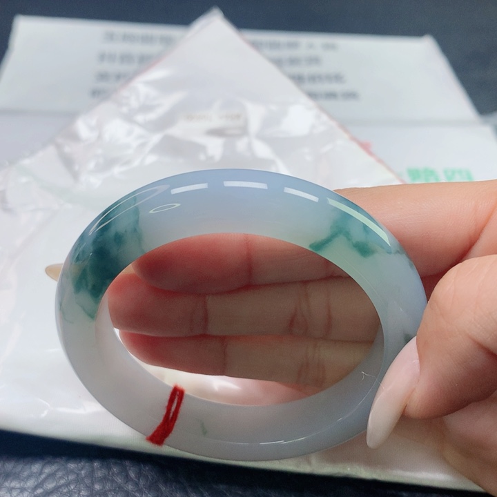 翡翠未镶嵌手镯5455