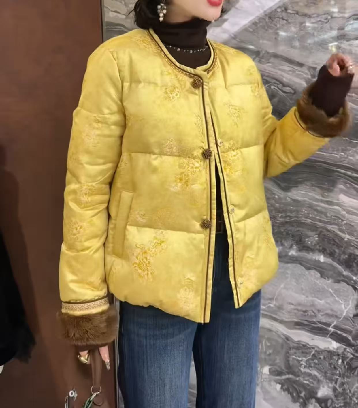 8029 欧货时尚秋冬短外套