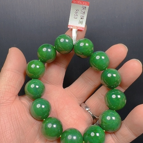 未镶嵌手链和田玉你****亮卡18